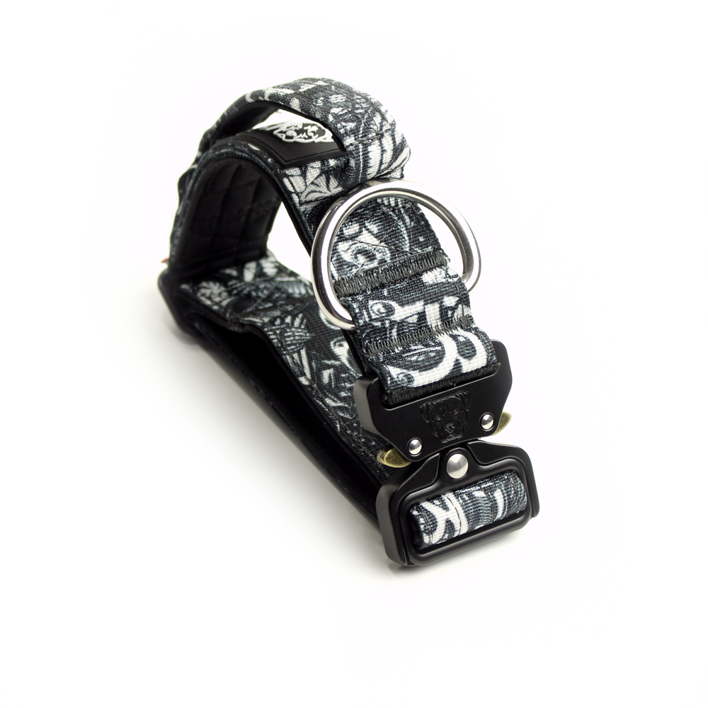 
                  
                    Load image into Gallery viewer, 1.5&amp;quot; Tacti Slim Dog Collar - Tattoo
                  
                