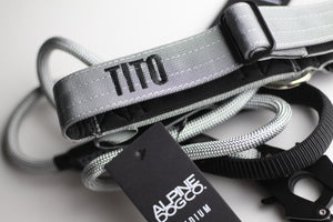 
                  
                    Load image into Gallery viewer, 1.5&amp;quot; Tacti Slim Dog Collar - Graphite
                  
                