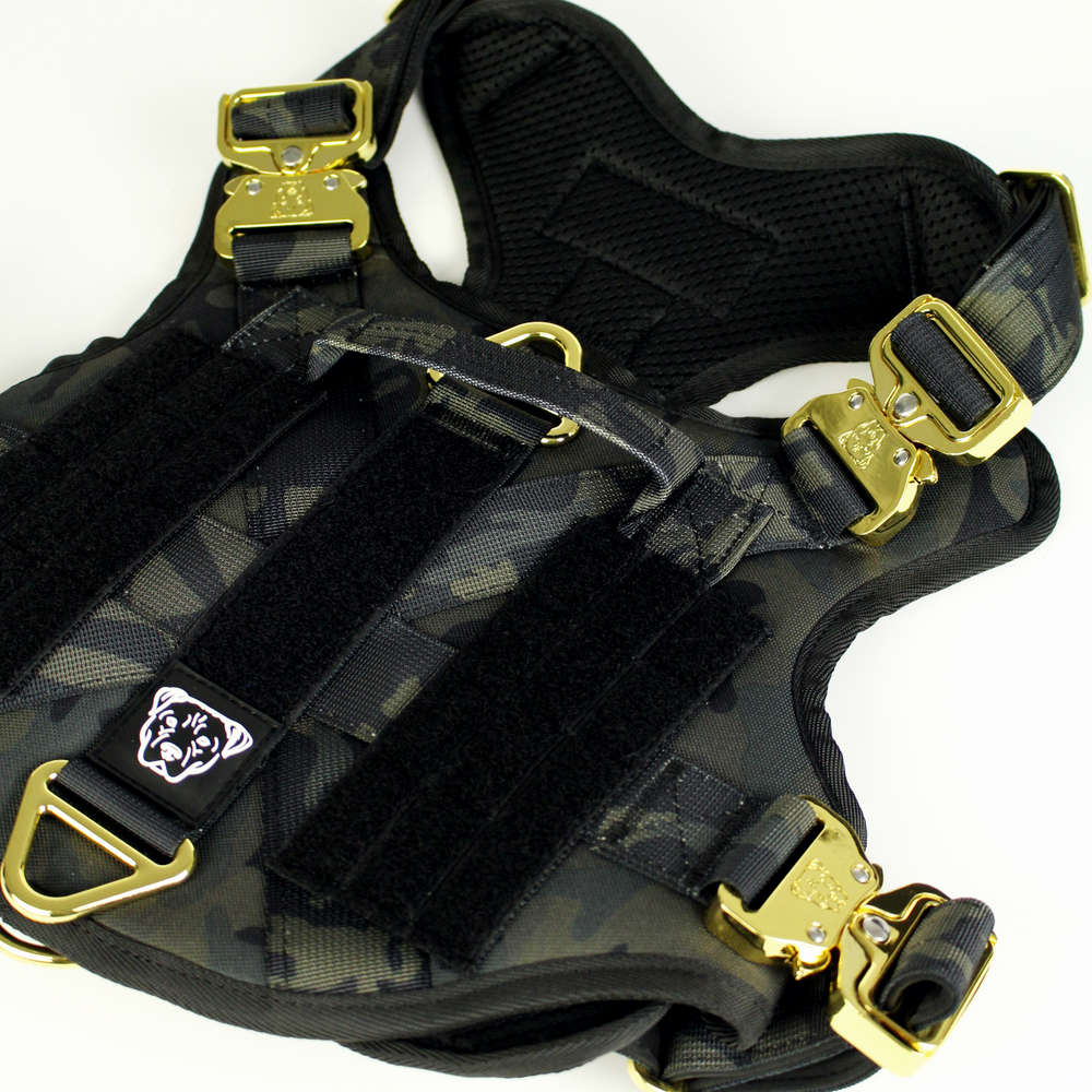 
                  
                    Load image into Gallery viewer, HNTR 3.0 Dog Harness - Camo
                  
                
