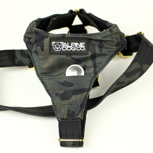 
                  
                    Load image into Gallery viewer, Terrain Dog Airtag Harness - Camo
                  
                